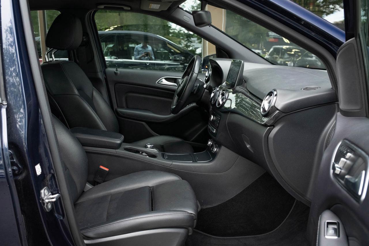 2018 Mercedes-Benz B-Class B250 4Matic Photo