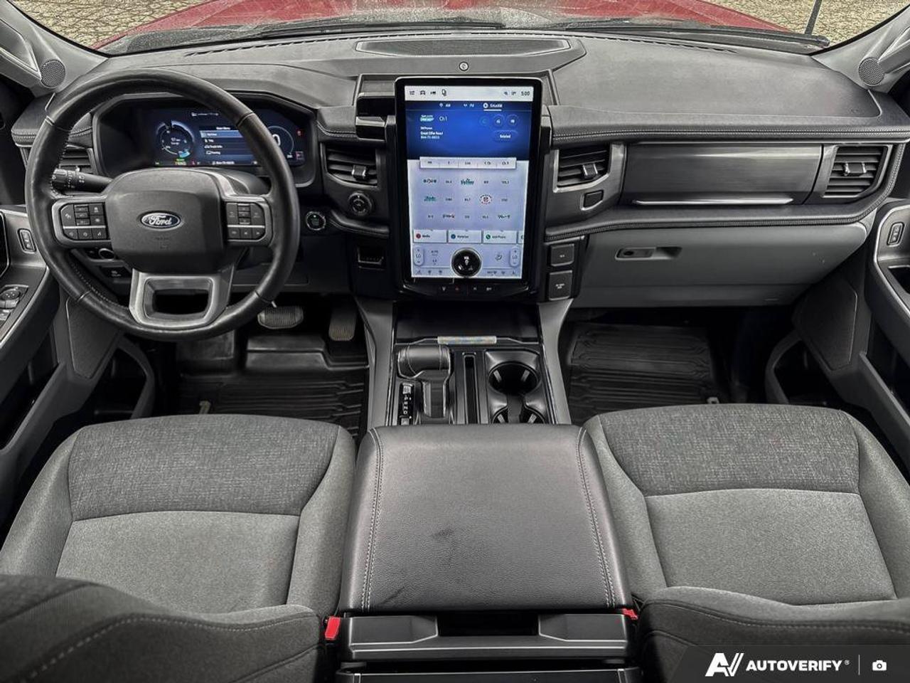2024 Ford F-150 Lightning Flash Photo