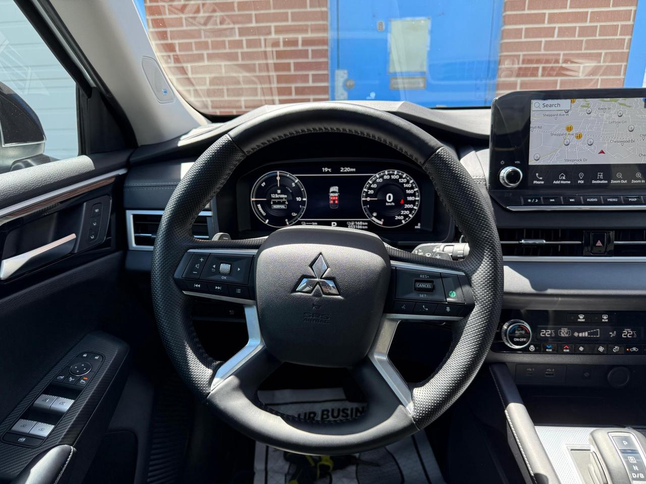 2024 Mitsubishi Outlander GT   S-AWC   PLUG-IN HYBRID   NO ACCIDENT Photo