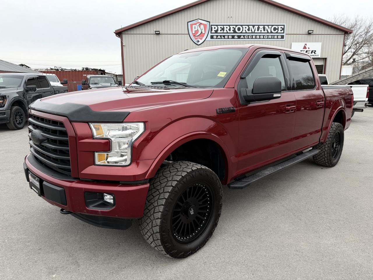 2016 Ford F-150 XLT LEVEL/WHEEL/TIRE PKG! Photo