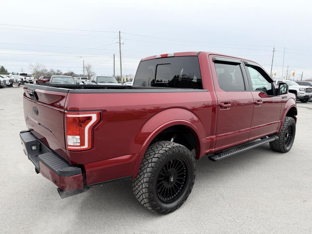 2016 Ford F-150 XLT LEVEL/WHEEL/TIRE PKG! Photo