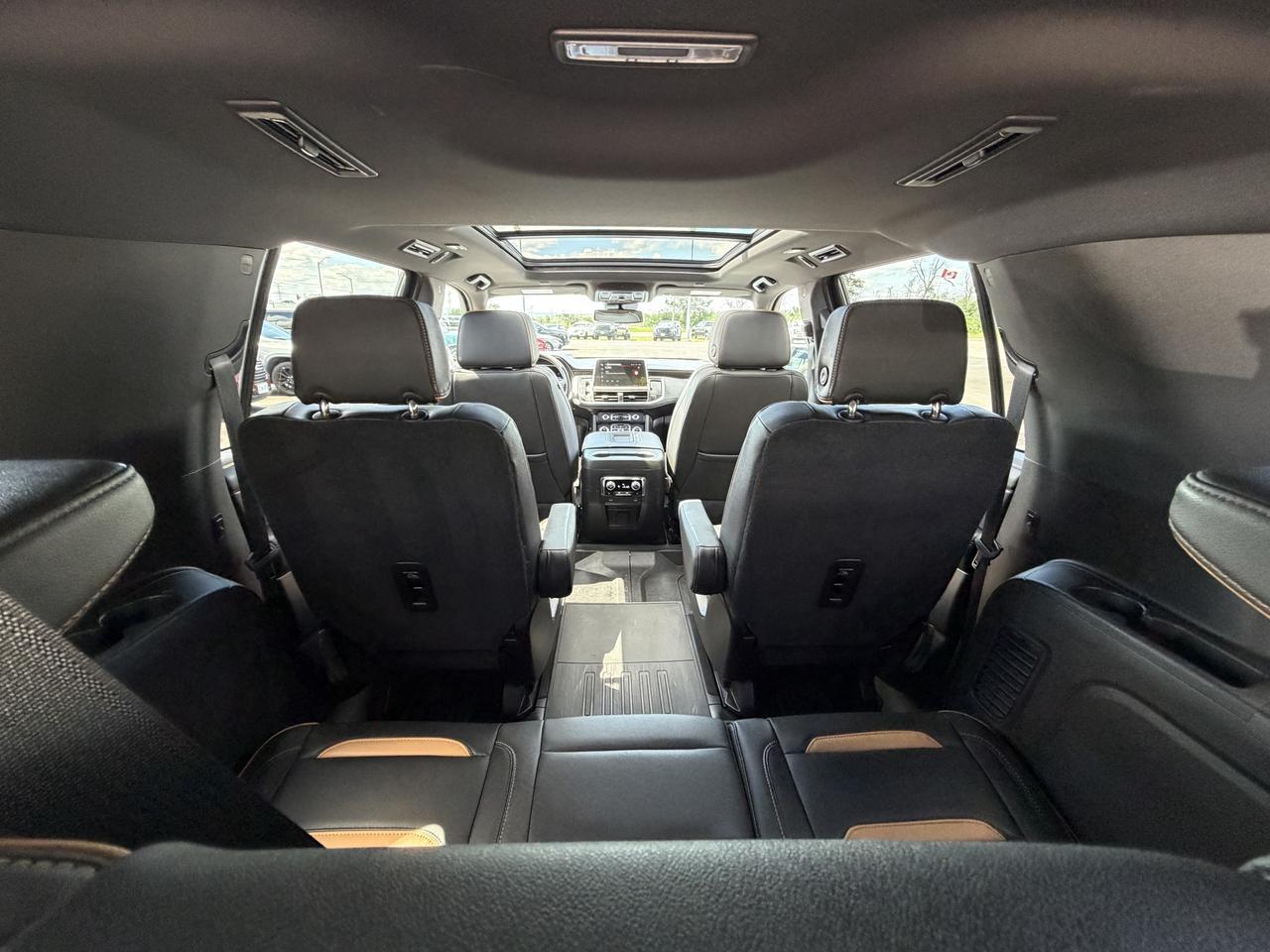2024 GMC Yukon XL 4WD 4dr AT4 Photo