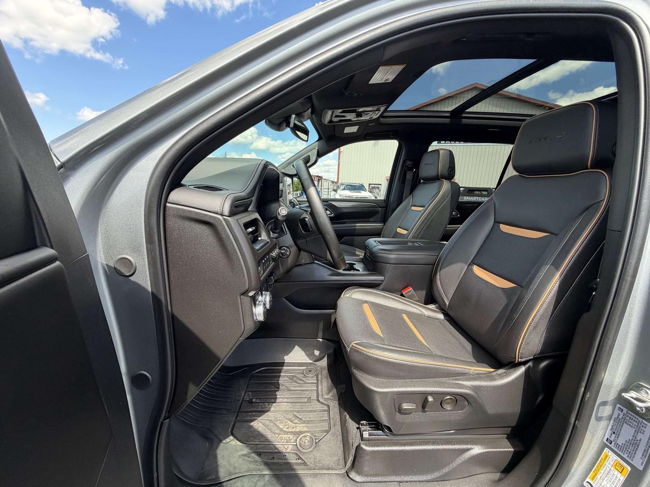 2024 GMC Yukon 4WD 4dr AT4 Photo