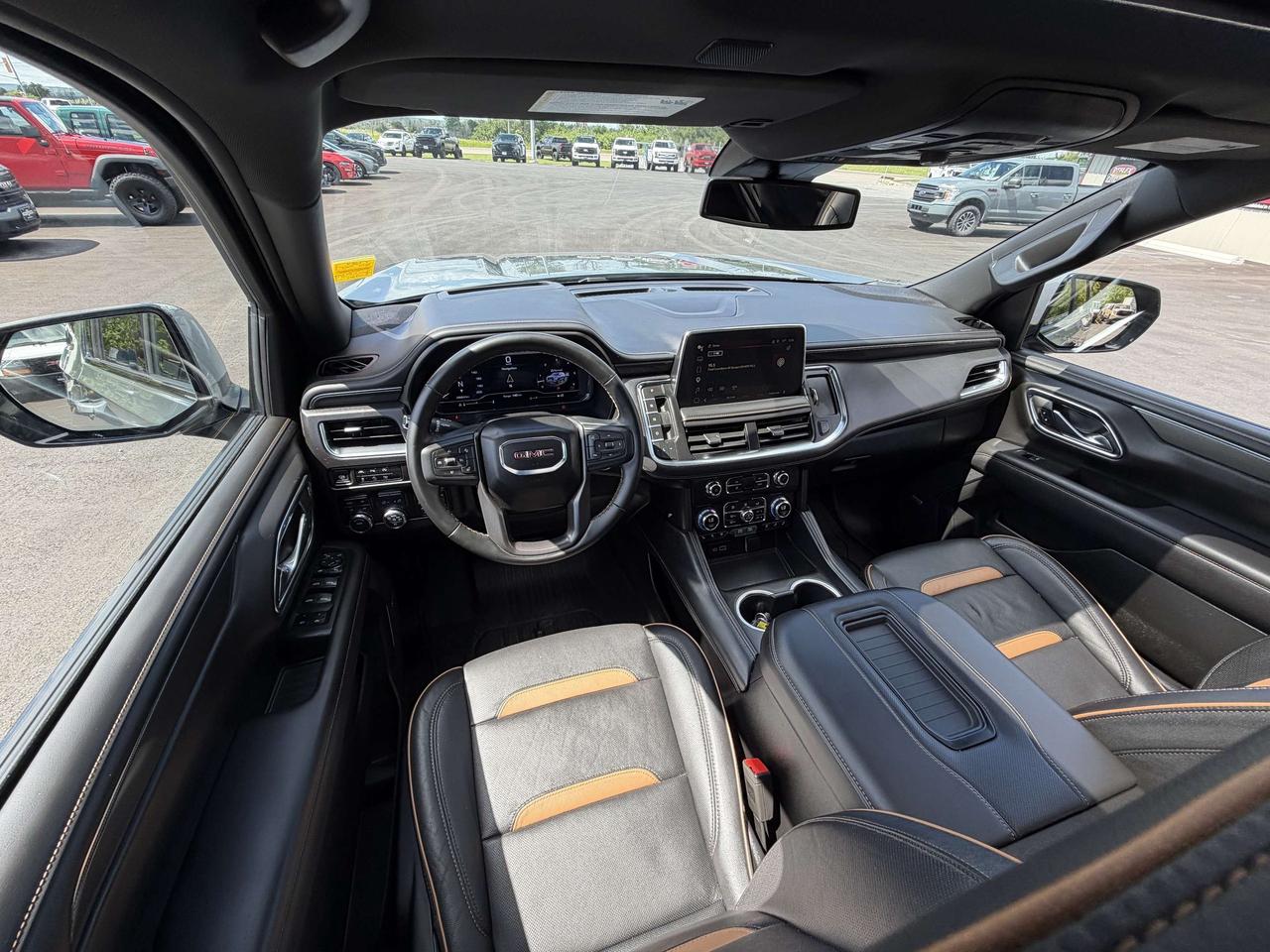 2024 GMC Yukon 4WD 4dr AT4 Photo
