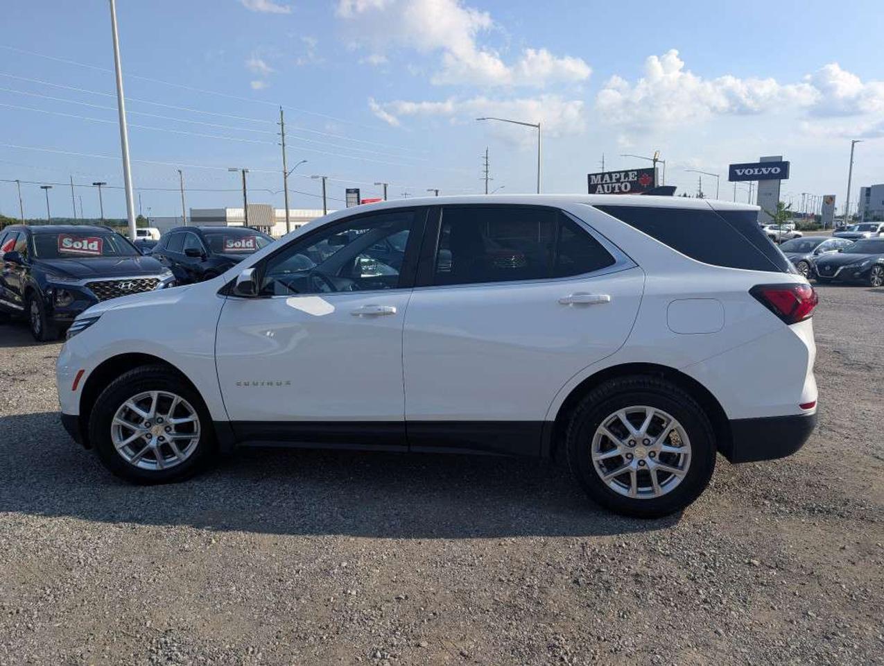 2023 Chevrolet Equinox LT AWD  CAMERA   HTD SEATS Photo