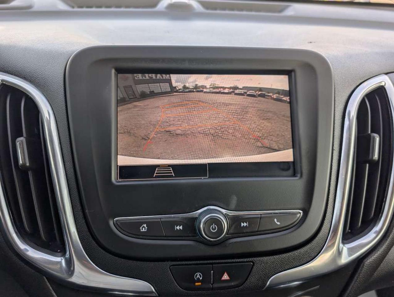 2023 Chevrolet Equinox LT AWD  CAMERA   HTD SEATS Photo