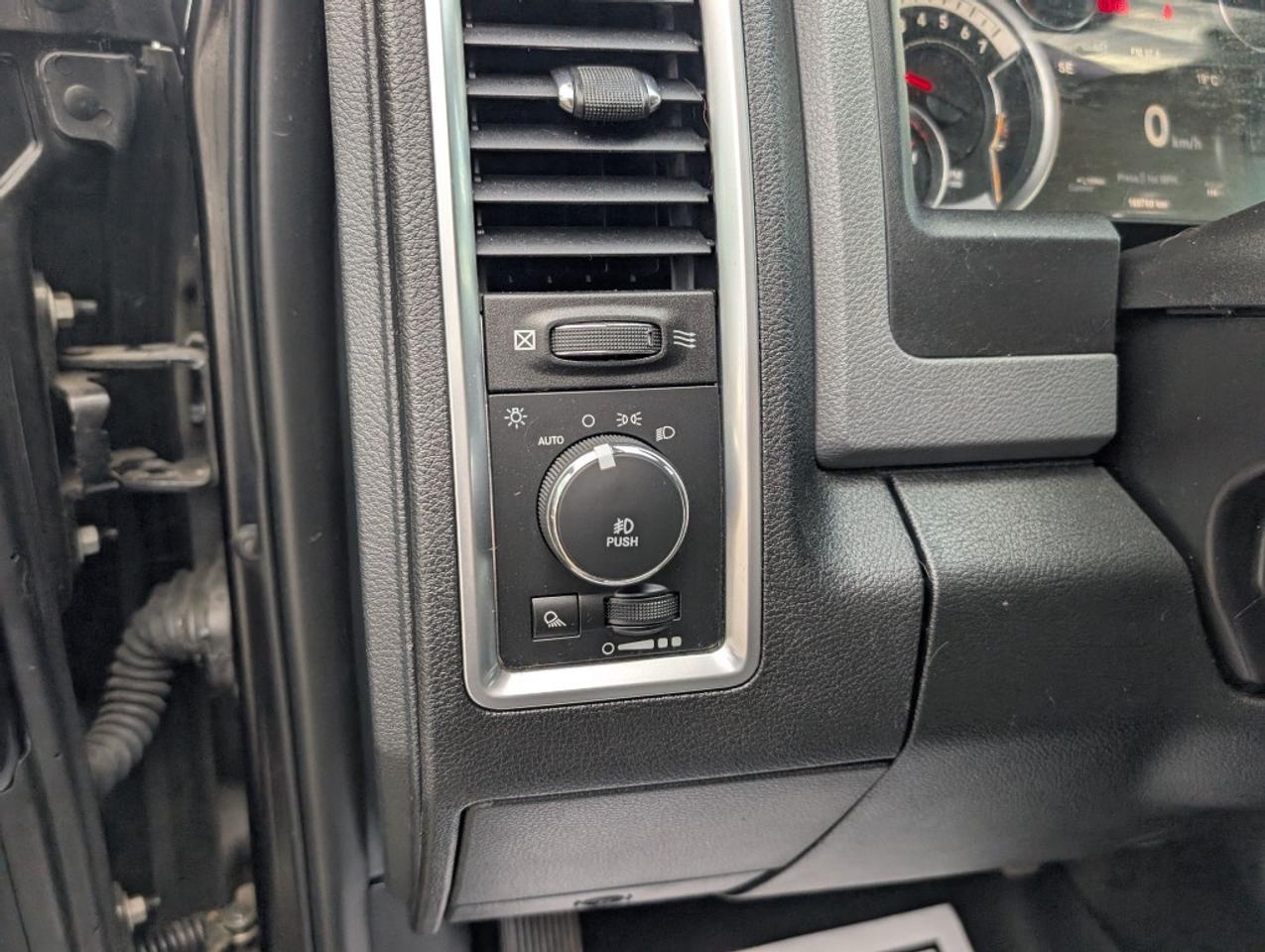 2017 RAM 1500 Outdoorsman 4x4 CREW CAB   CAMERA   HTD SEATS Photo
