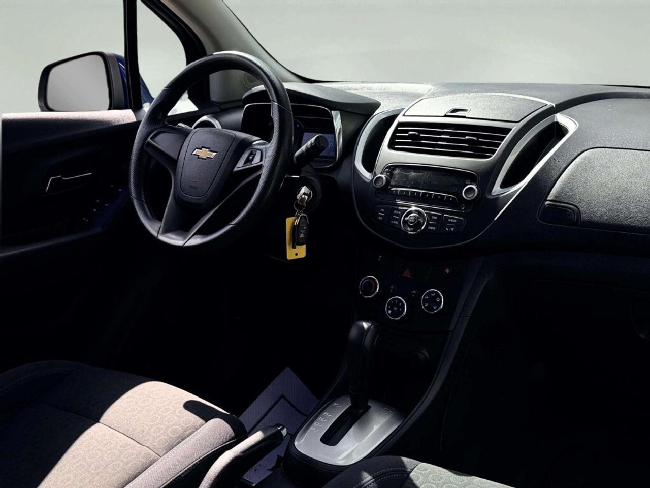 2016 Chevrolet Trax LS Photo