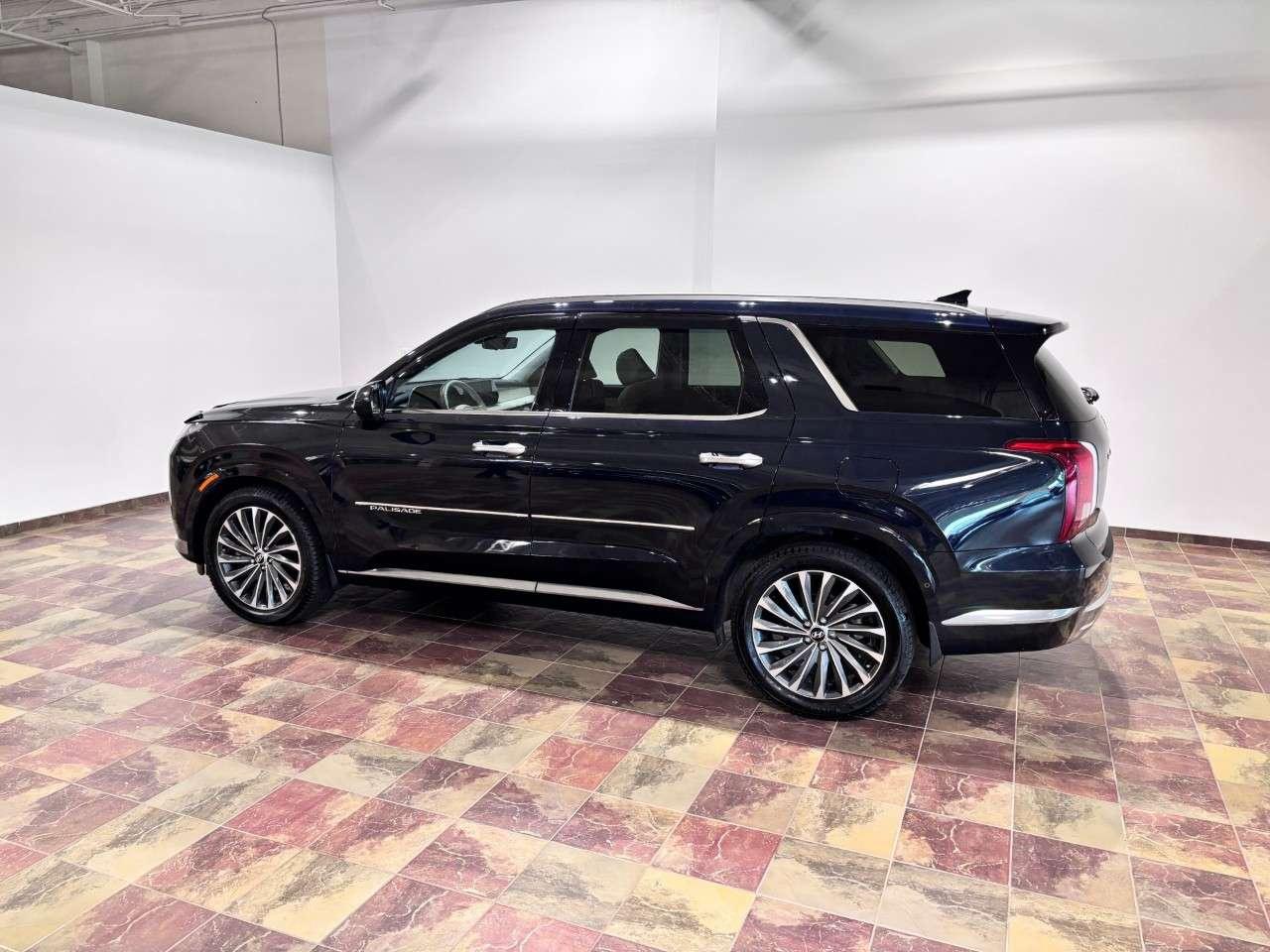 2024 Hyundai PALISADE Ultimate Calligraphy 7-Passenger AWD Photo