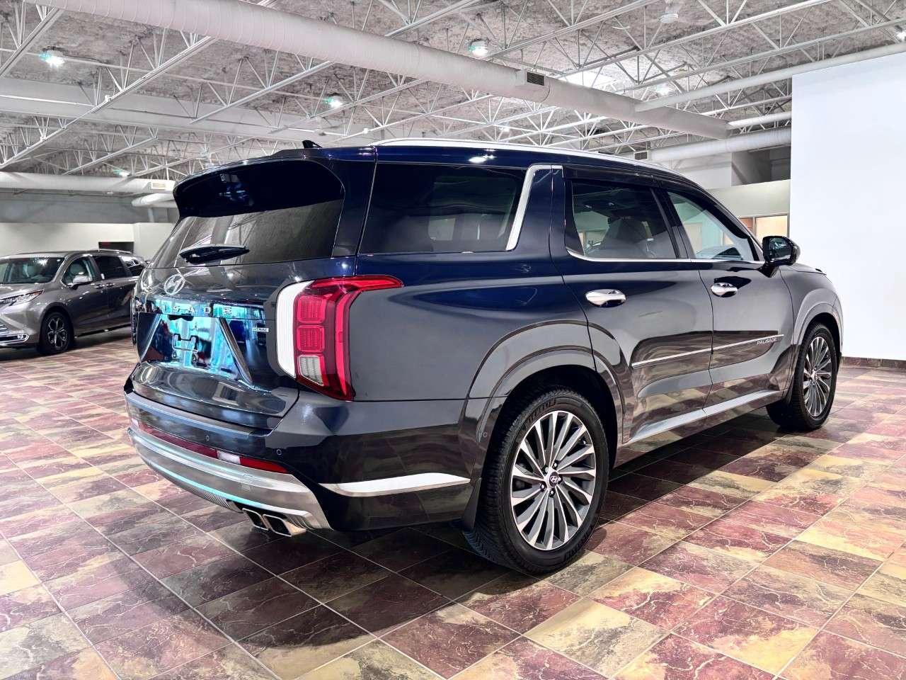 2024 Hyundai PALISADE Ultimate Calligraphy 7-Passenger AWD Photo
