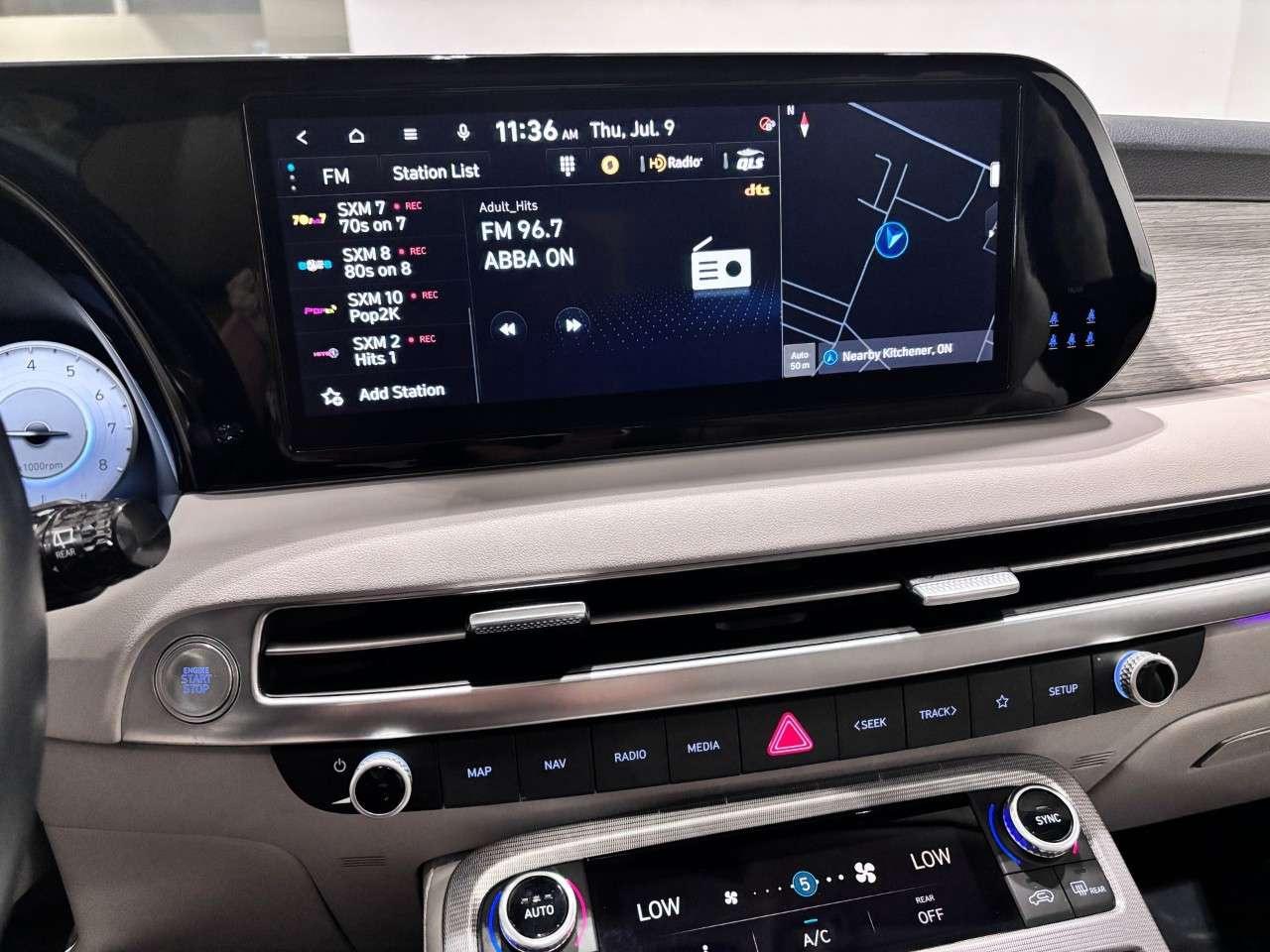 2024 Hyundai PALISADE Ultimate Calligraphy 7-Passenger AWD Photo