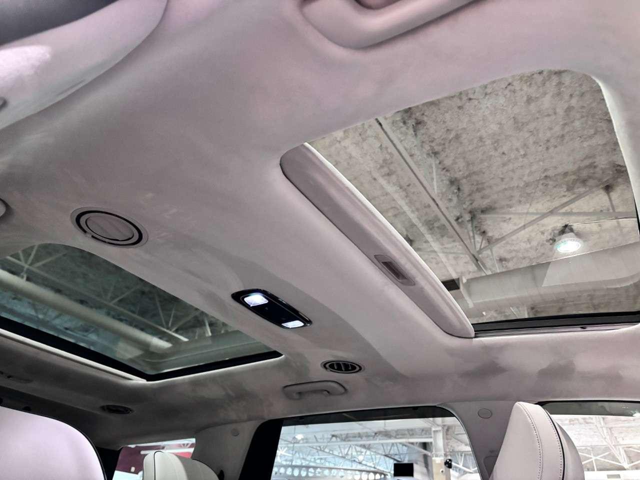 2024 Hyundai PALISADE Ultimate Calligraphy 7-Passenger AWD Photo