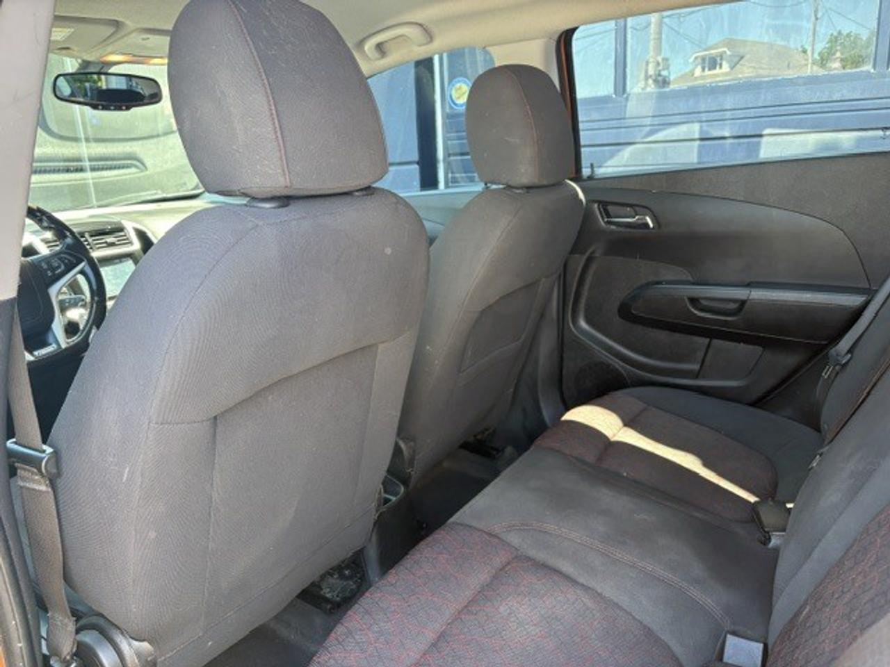 2017 Chevrolet Sonic HB LT, RS PKG, GREAT SHAPE, ECONOMIZER!! Photo