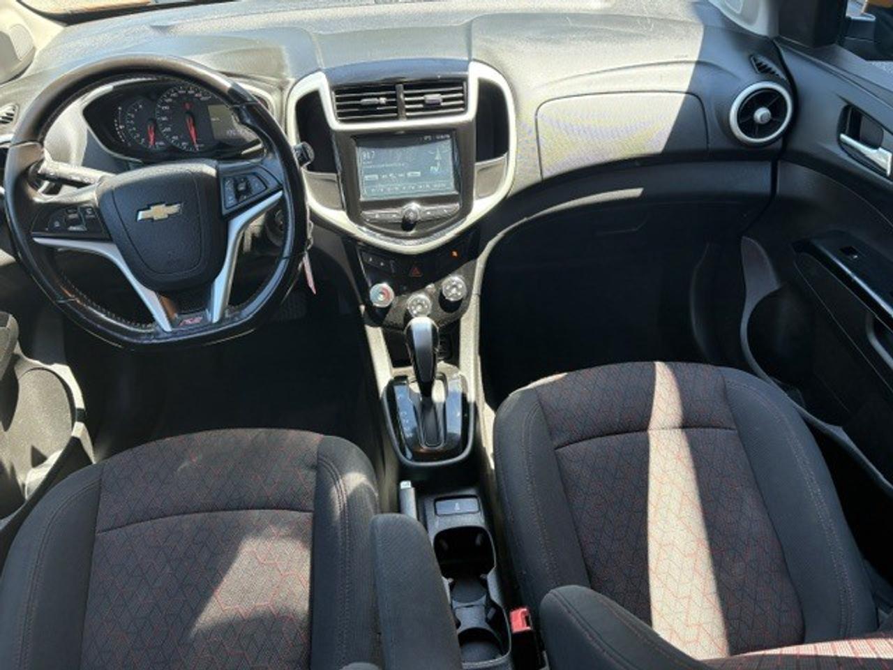 2017 Chevrolet Sonic HB LT, RS PKG, GREAT SHAPE, ECONOMIZER!! Photo4