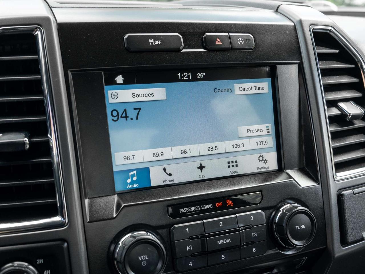 2016 Ford F-150 4WD SuperCab 145 Lariat Photo