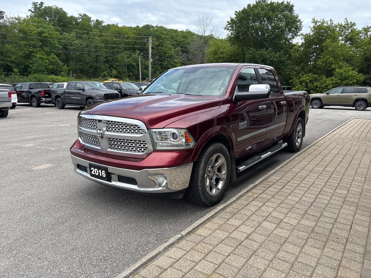 2016 RAM 1500 Laramie Photo0