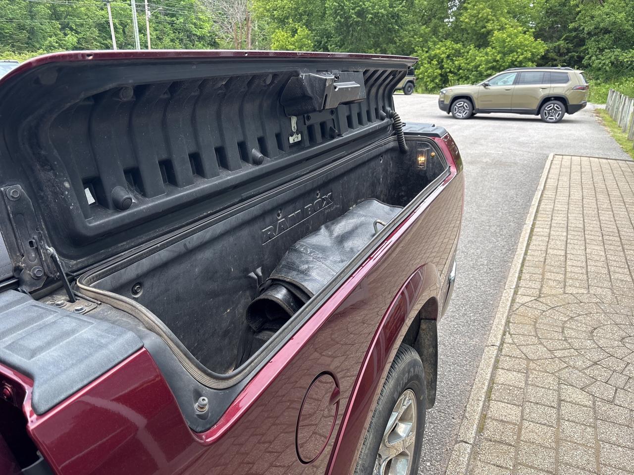 2016 RAM 1500 Laramie Photo