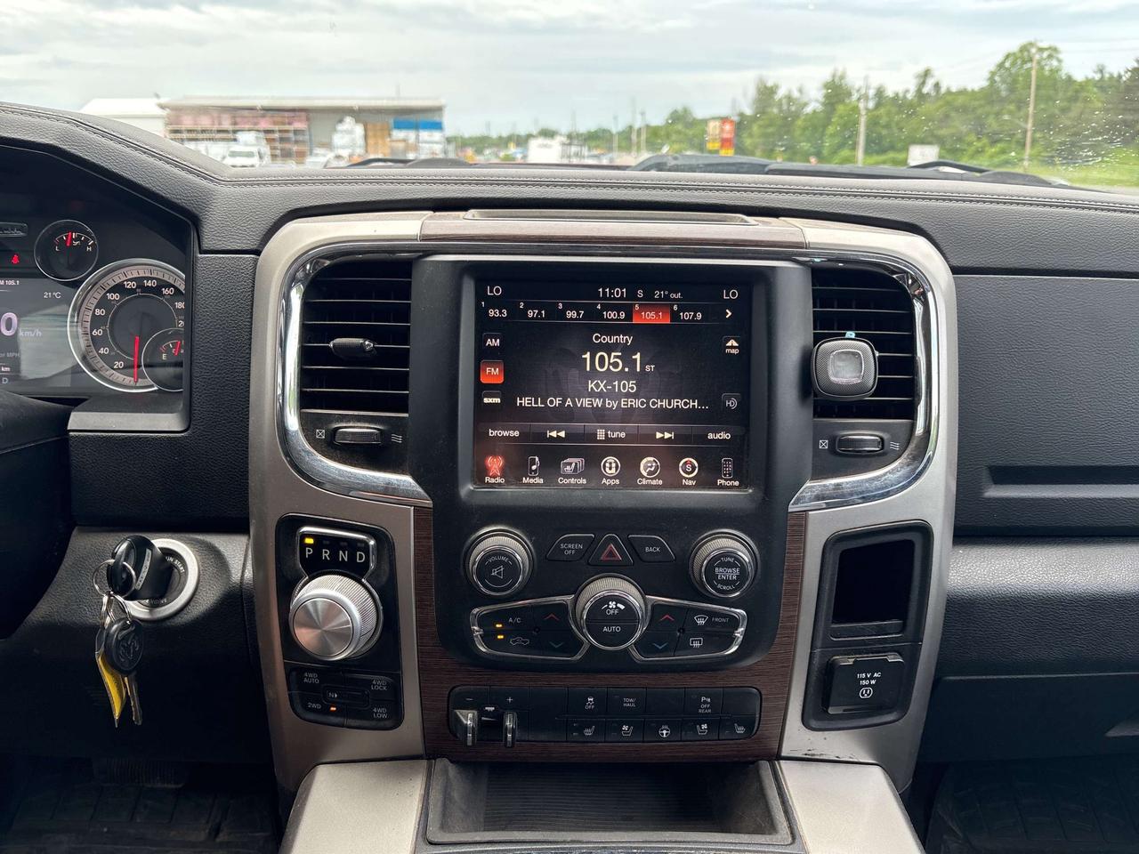 2016 RAM 1500 Laramie Photo