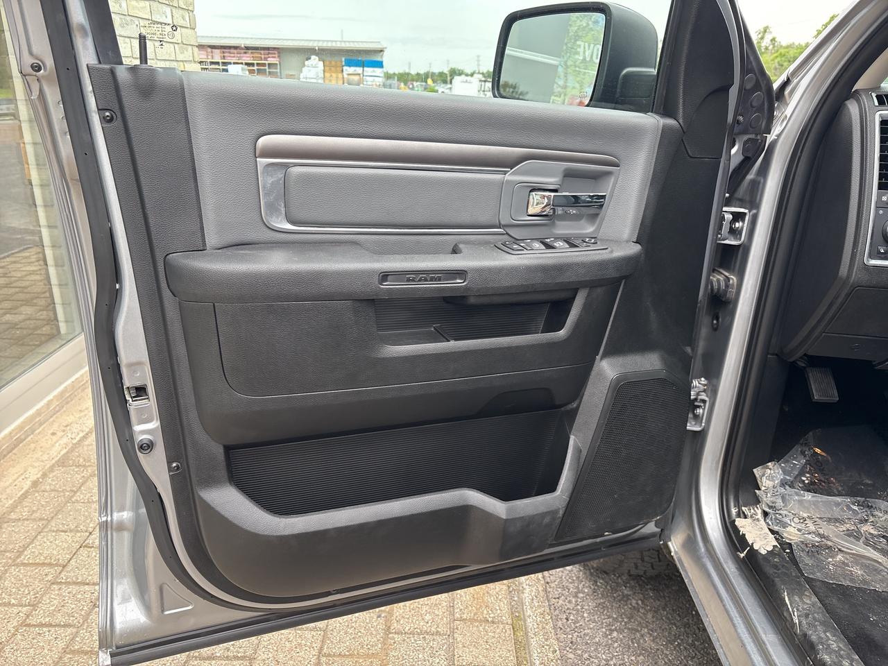 2023 RAM 1500 Classic SLT Photo