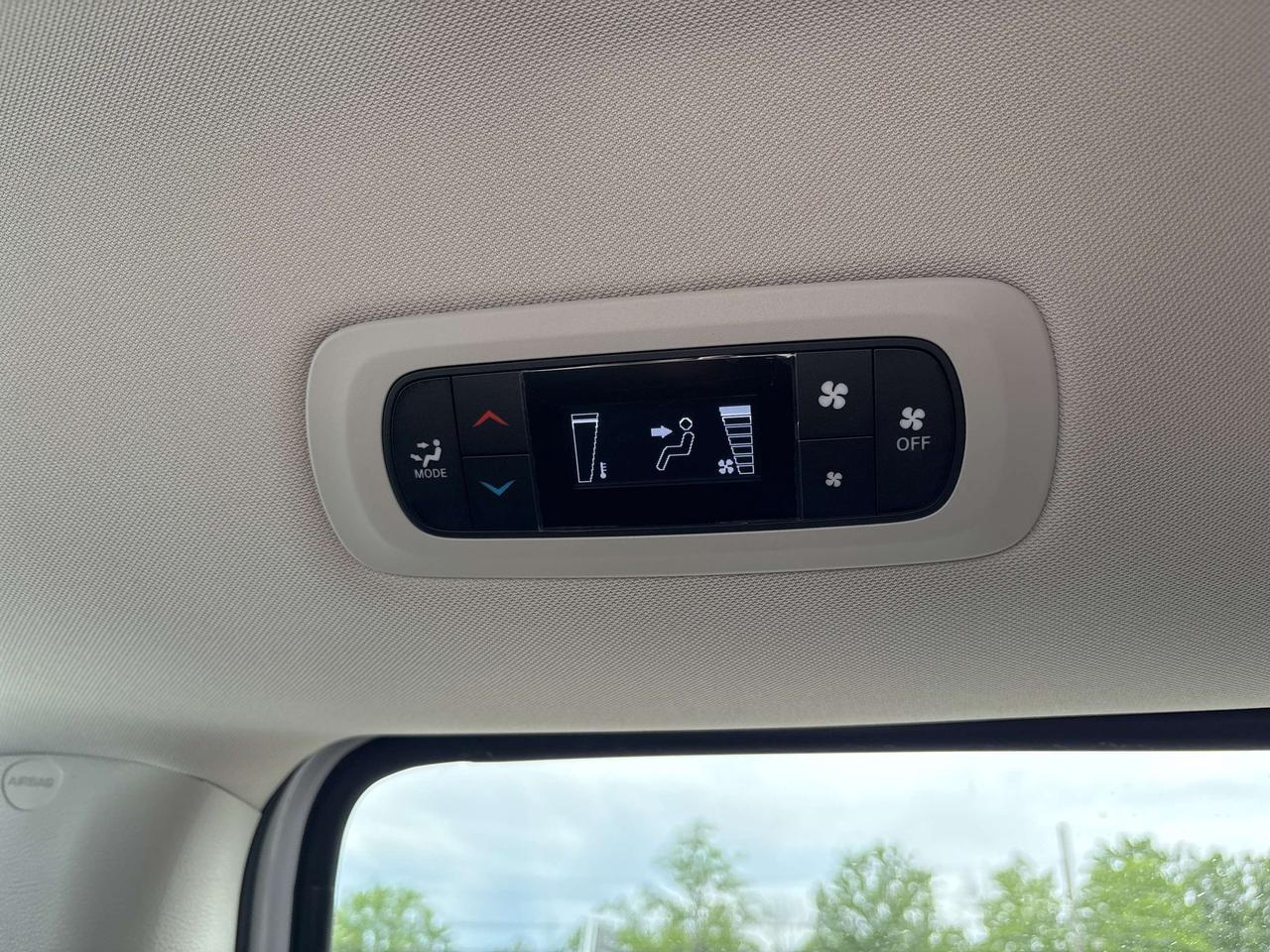 2024 Chrysler Grand Caravan SXT Photo