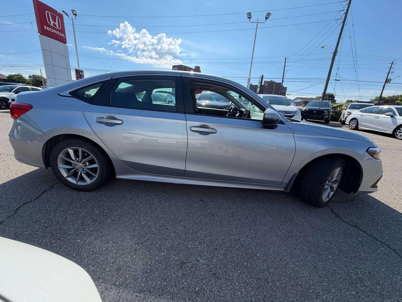 2022 Honda Civic EX   NO CLAIMS   ONE OWNER   SUNROOF   CARPLAY Photo