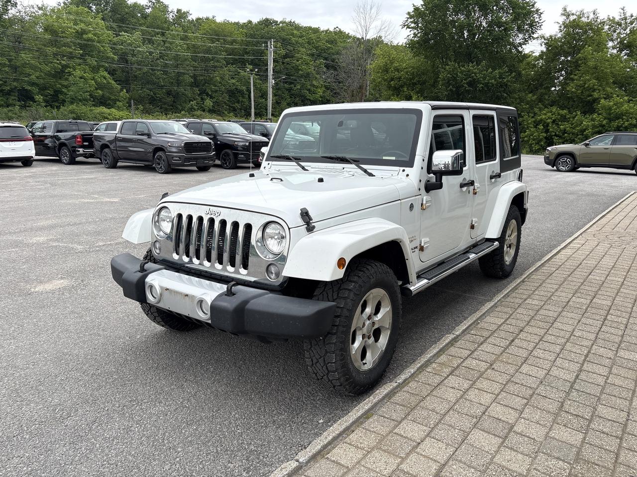 2015 Jeep WRANGLER UNLIMITED 4WD 4dr Sahara As-Is Photo0