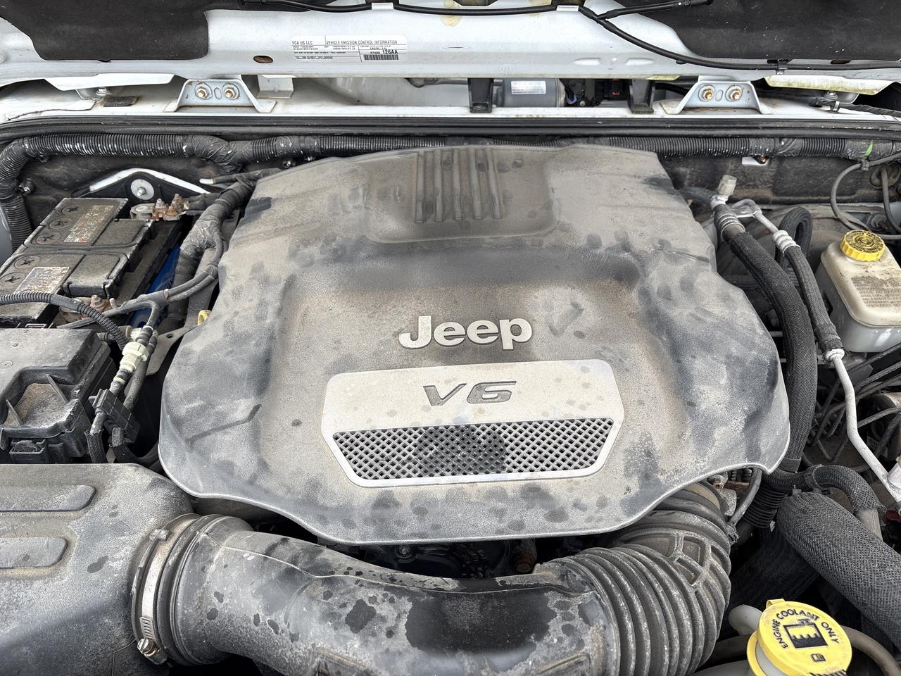 2015 Jeep WRANGLER UNLIMITED 4WD 4dr Sahara As-Is Photo