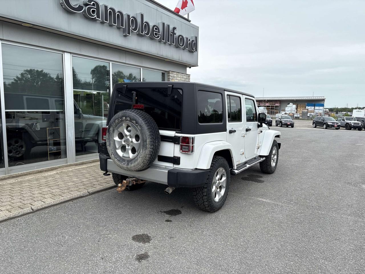 2015 Jeep Wrangler 4WD 4DR SAHARA Photo