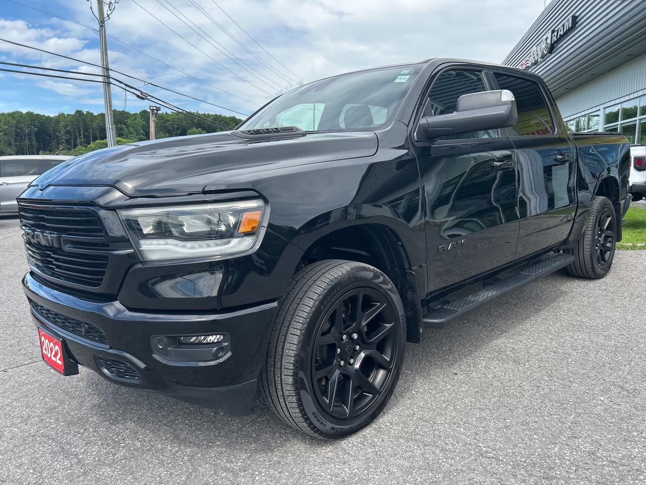 2022 RAM 1500 SPORT Photo2