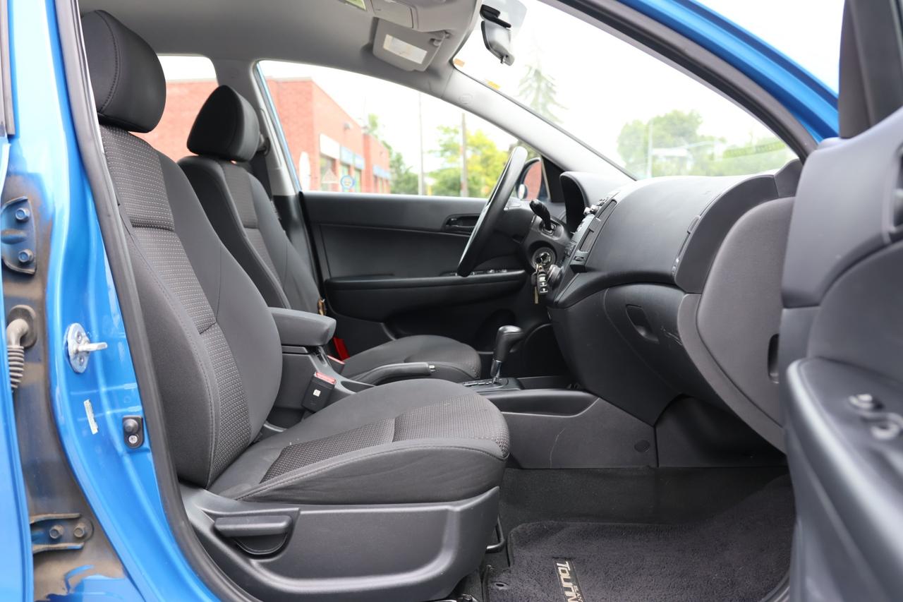 2011 Hyundai Elantra Touring GL-AUTO/BLIS MIRROR/POWER MIRRORS/POWER WINDOWS/CR Photo
