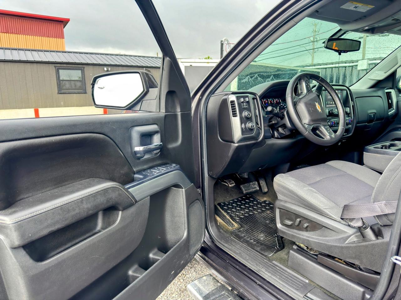2016 Chevrolet Silverado 1500 LT Photo