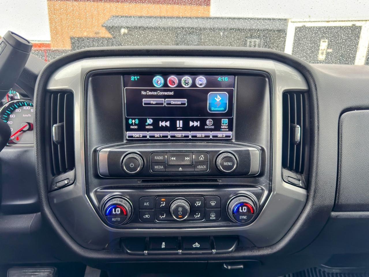 2016 Chevrolet Silverado 1500 LT Photo
