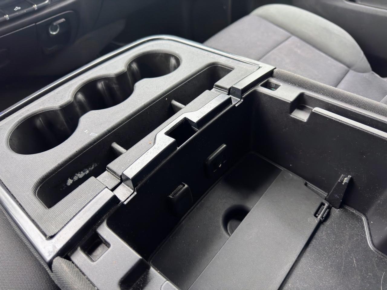 2016 Chevrolet Silverado 1500 LT Photo