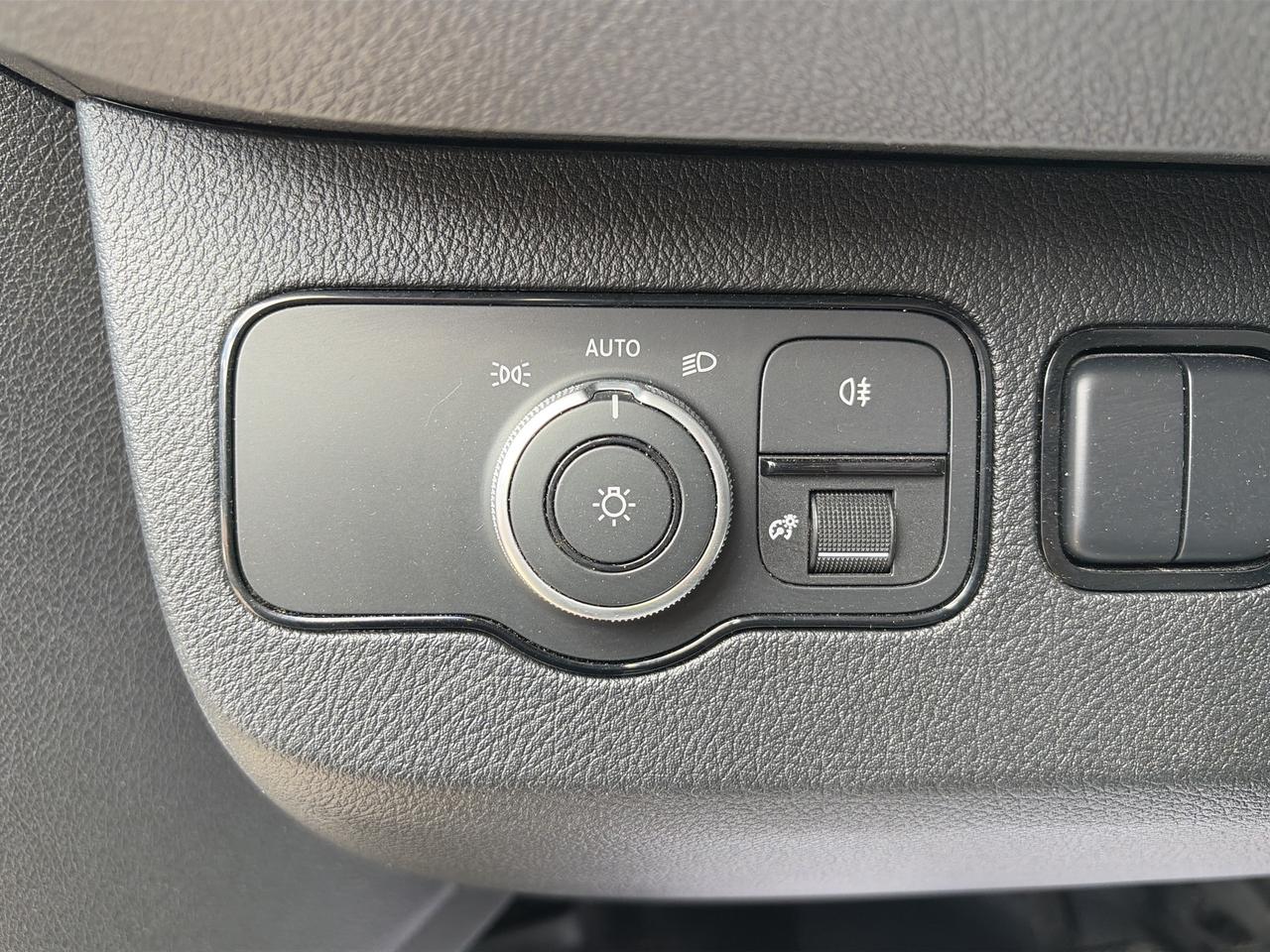 2025 Mercedes-Benz Sprinter 170WB HIGH ROOF, DIESEL, BLIND SPOT, HEATED SEATS Photo