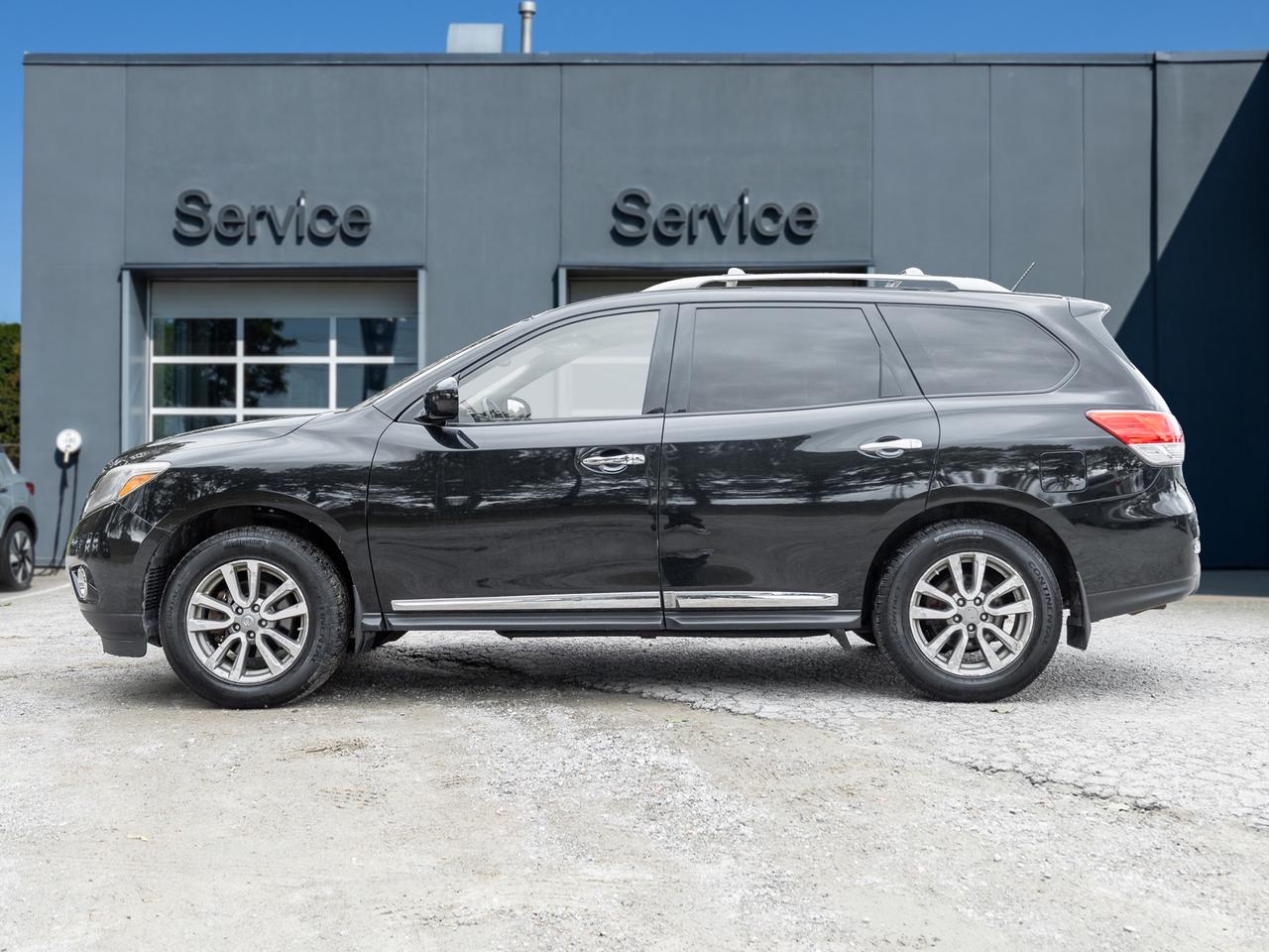 2016 Nissan Pathfinder 4WD 4dr SL   AS IS Photo
