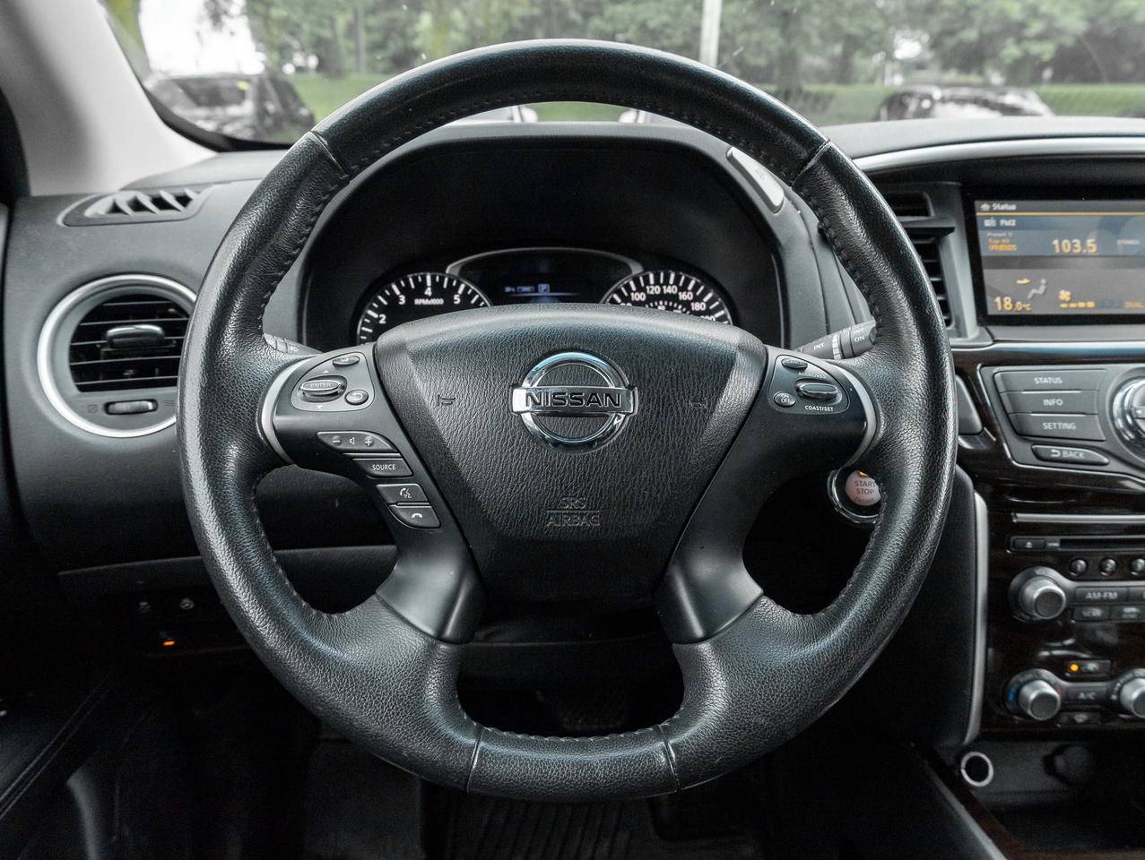 2016 Nissan Pathfinder 4WD 4dr SL   AS IS Photo