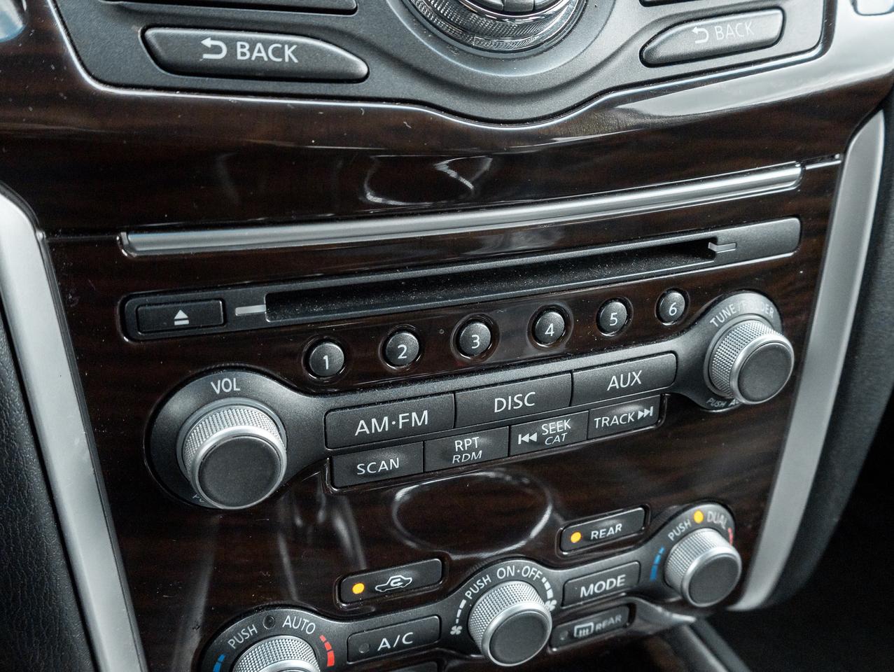 2016 Nissan Pathfinder 4WD 4dr SL   AS IS Photo