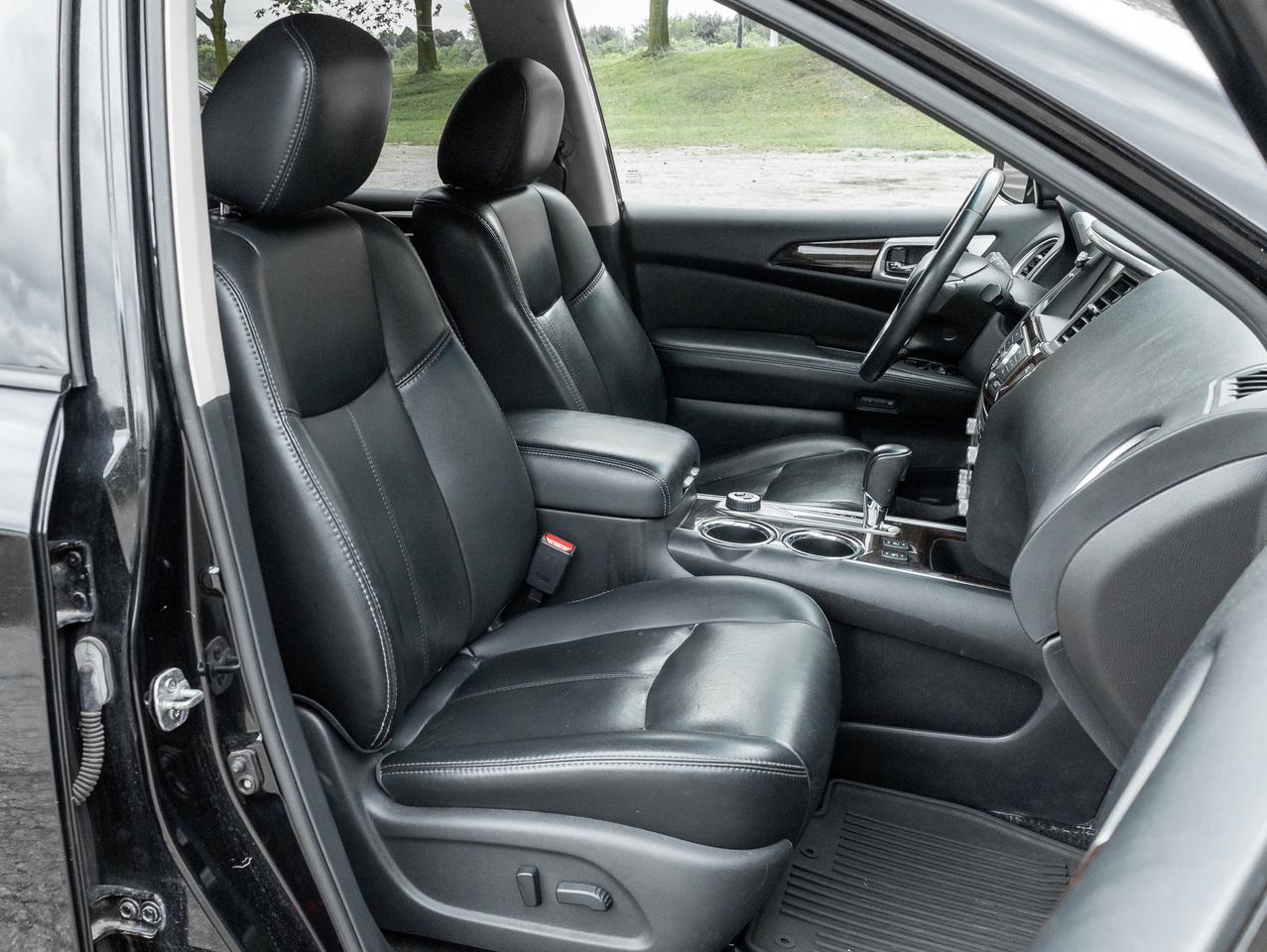 2016 Nissan Pathfinder 4WD 4dr SL   AS IS Photo