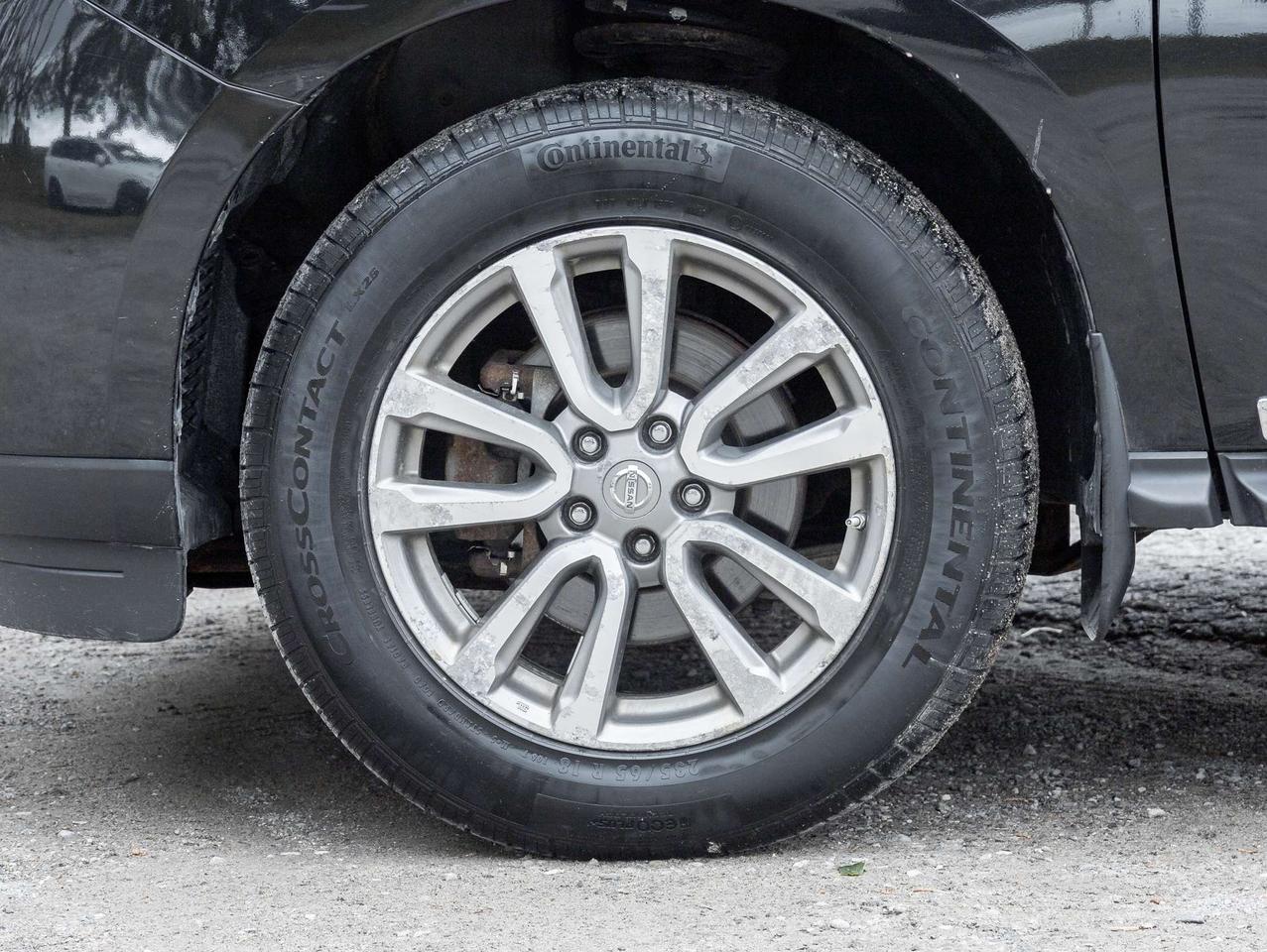 2016 Nissan Pathfinder 4WD 4dr SL   AS IS Photo