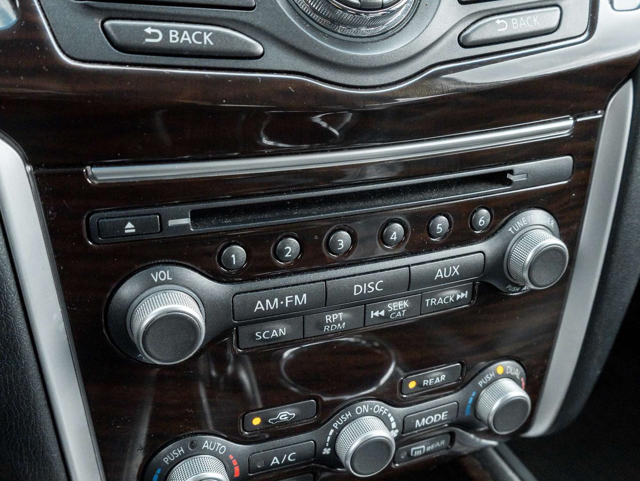 2016 Nissan Pathfinder 4WD 4dr SL   AS IS Photo