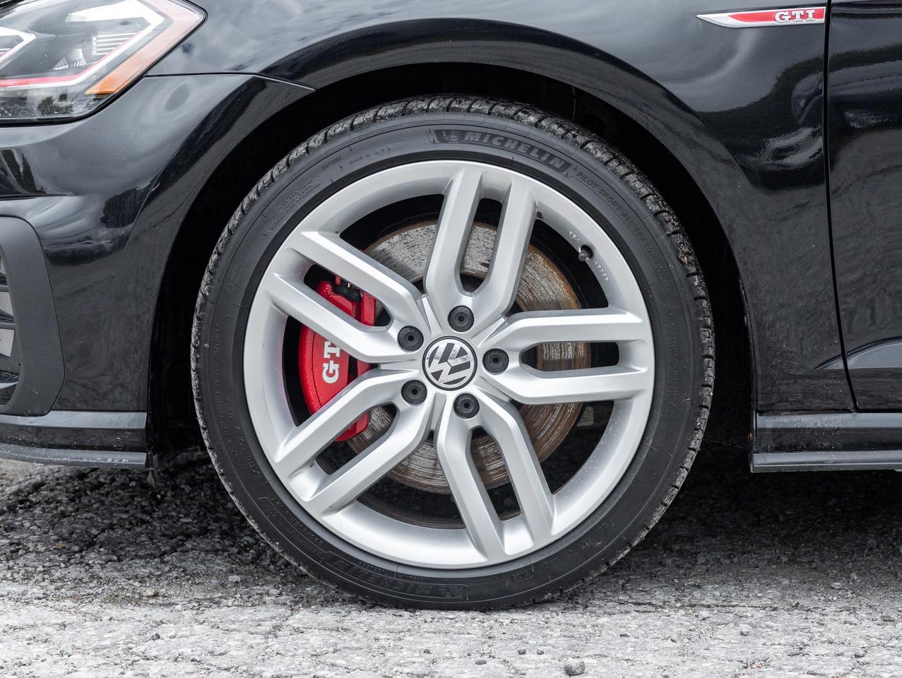 2018 Volkswagen Golf GTI Autobahn MANUAL  LOW MILEAGE  TRADE IN Photo3