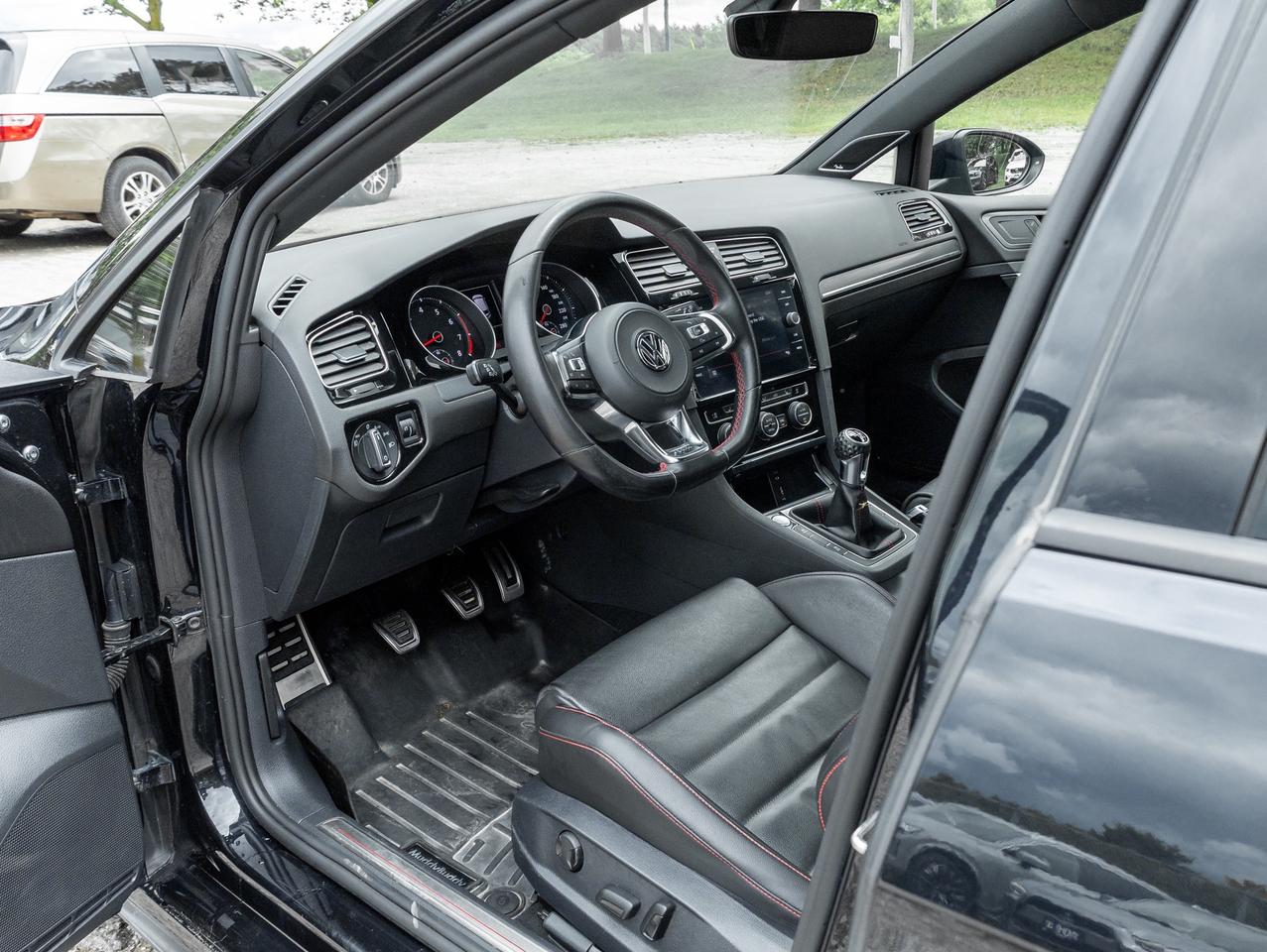 2018 Volkswagen Golf GTI Autobahn MANUAL  LOW MILEAGE  TRADE IN Photo
