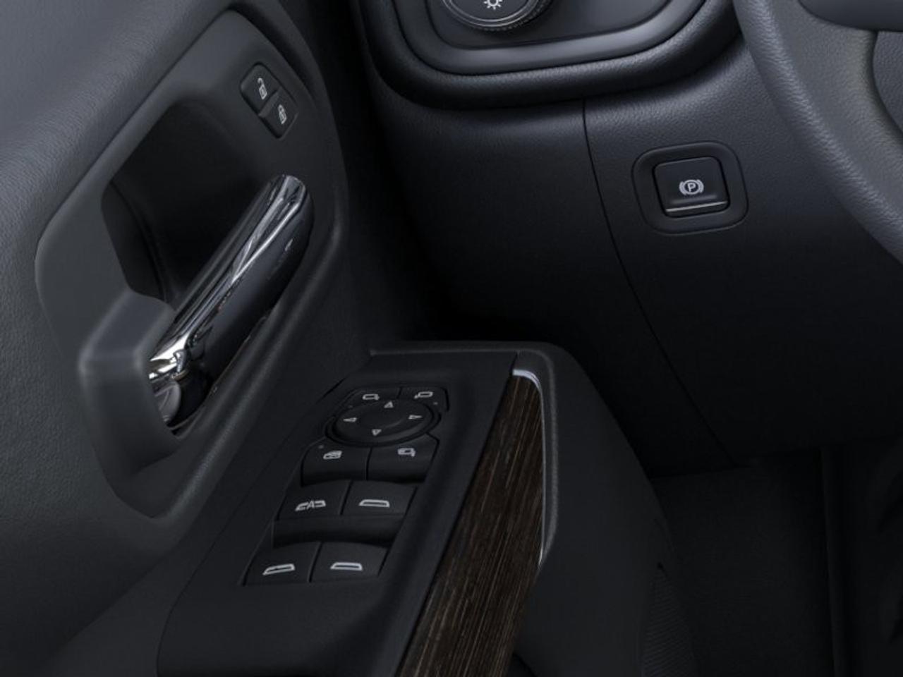 2026 GMC SIERRA 2500HD Crew Cab Long Box 4-Wheel Drive Pro Photo