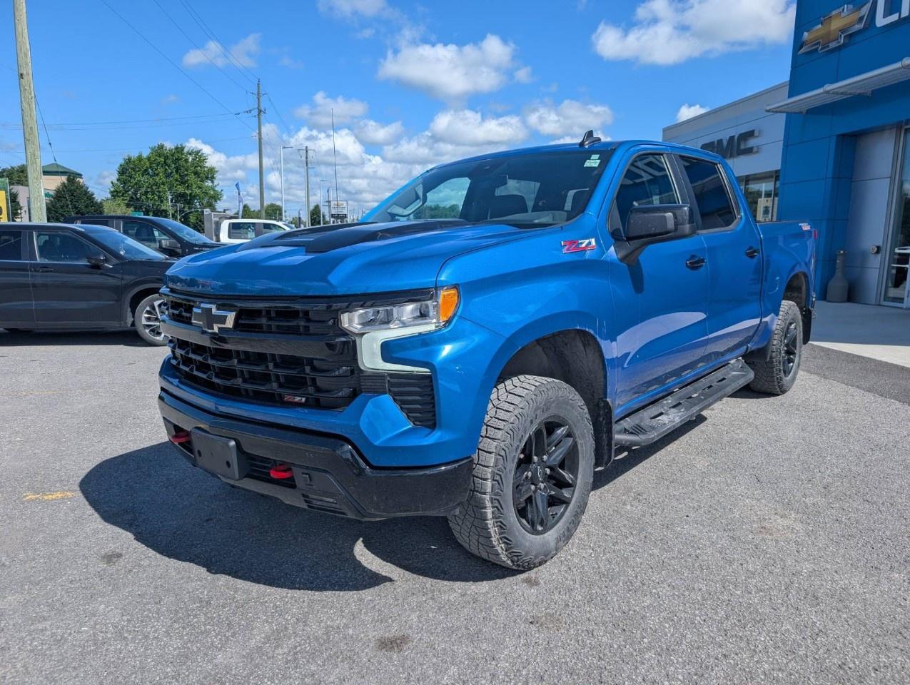 2024 Chevrolet Silverado 1500 Crew Cab Short Box 4-Wheel Drive LT Trail Boss Photo