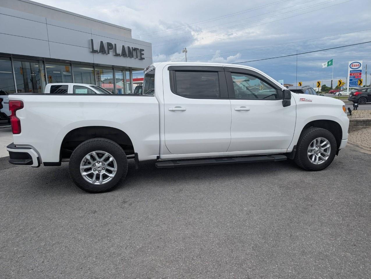 2025 Chevrolet Silverado 1500 Crew Cab Short Box 4-Wheel Drive RST Photo