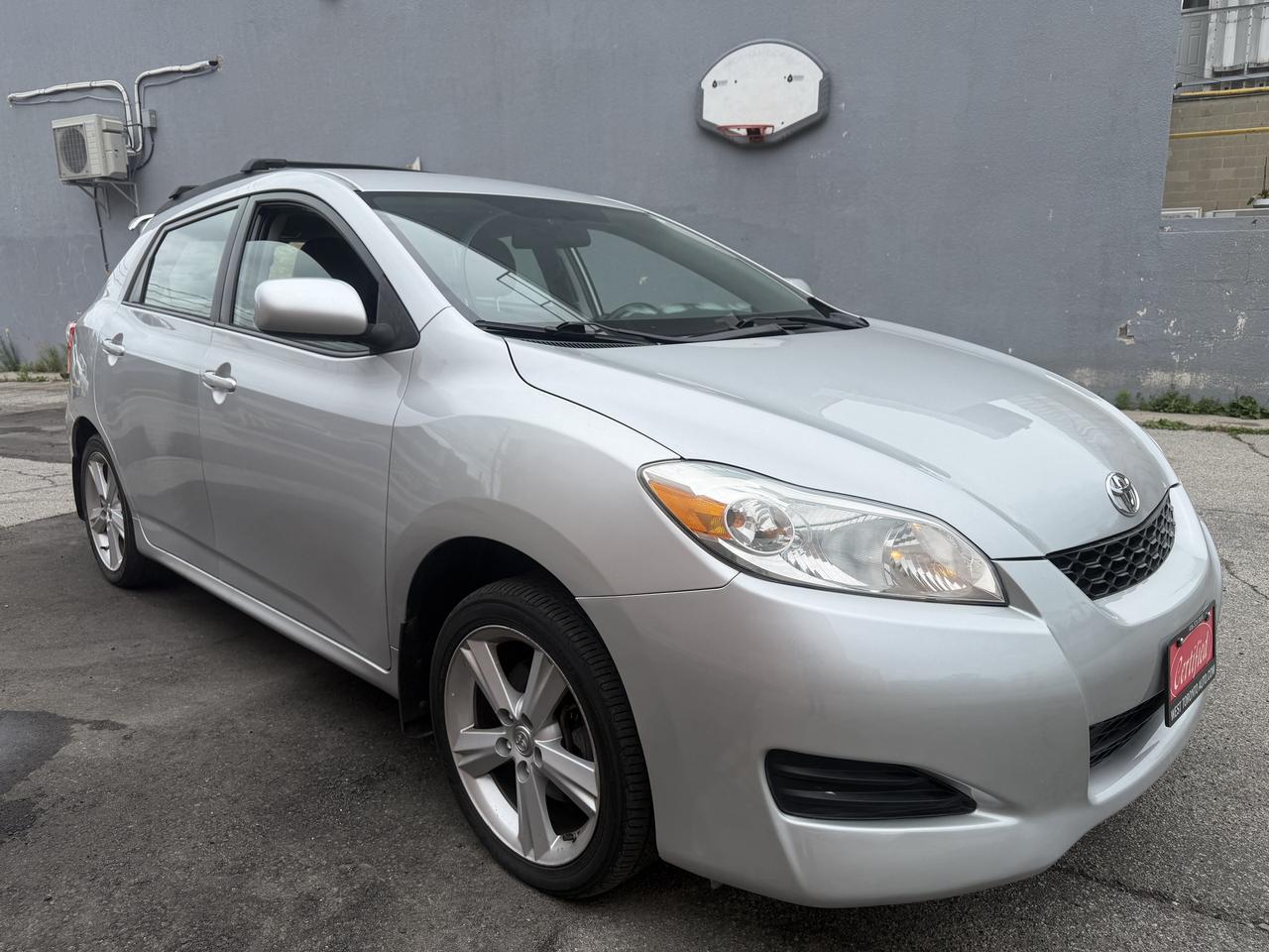 2009 Toyota Matrix 4dr Wgn Auto AWD !!! VERY RARE FIND ! CERTIFIED !! Photo