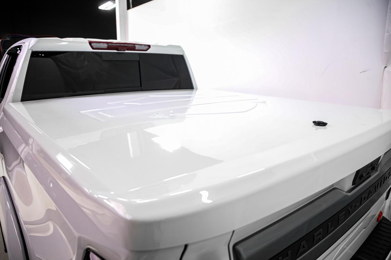 2024 GMC Sierra 1500 4X4 HARLEY DAVIDSON EDITION AT4 CREW 6.2L V8 RARE Photo