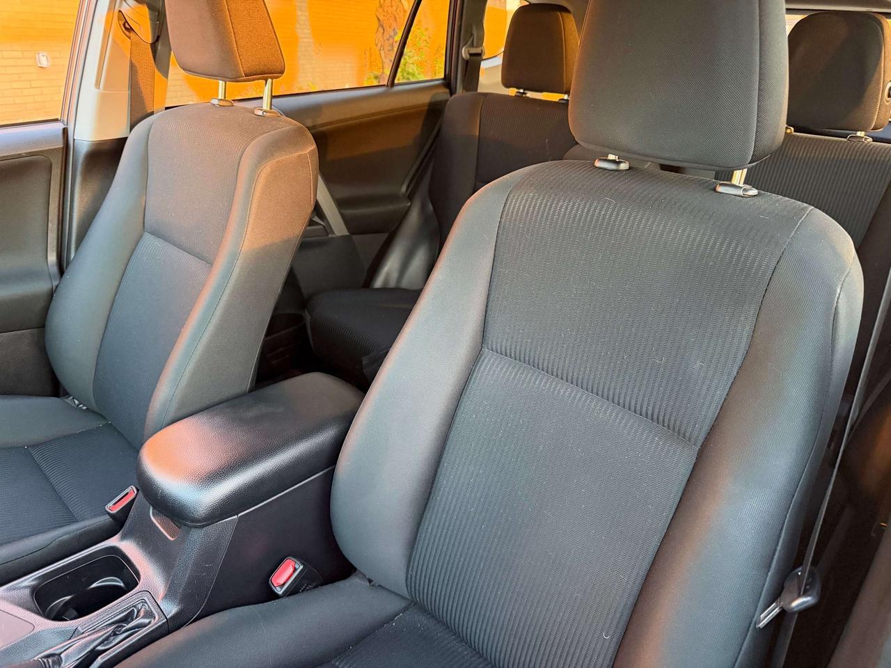2018 Toyota RAV4 LE AWD CERTIFIED ONLY 89,000km Photo