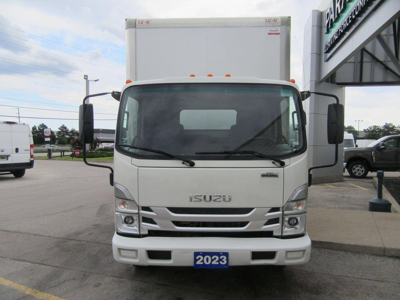 2023 Isuzu NRR DIESEL 20FT HIGH & WIDE BOX POWER LIFTGATE Photo