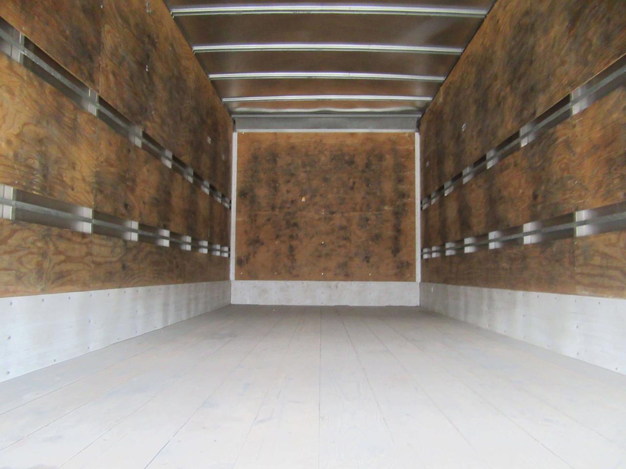 2023 Isuzu NRR DIESEL 20FT HIGH & WIDE BOX POWER LIFTGATE Photo
